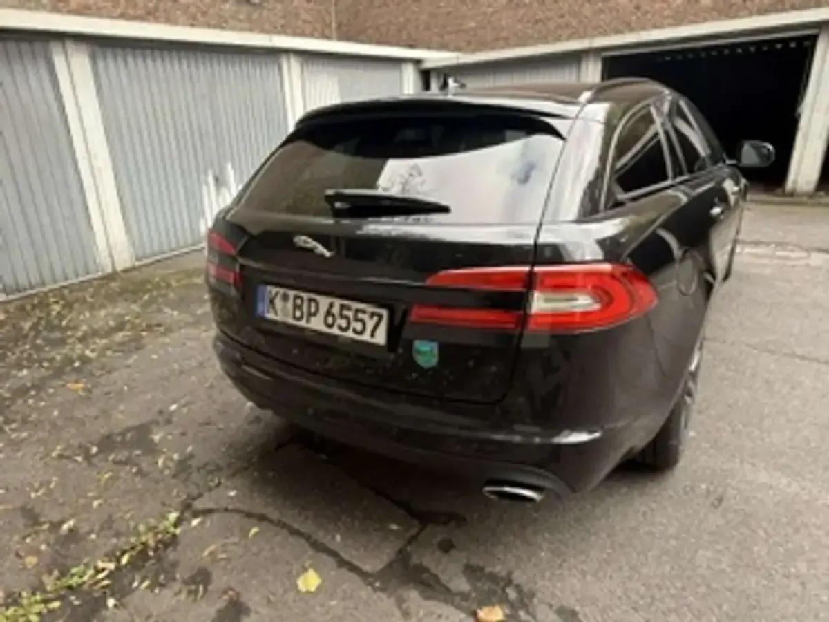 Gebraucht Jaguar XF Sportbrake 200 PS (147 kW) 2014 Schwarz Kombi