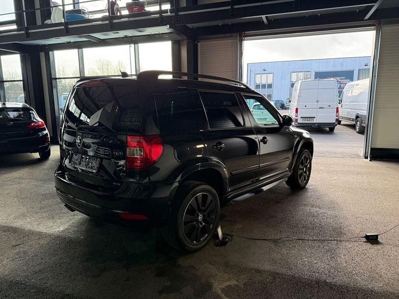 Gebraucht Skoda Yeti Monte Carlo 140 PS (102 kW) 2015 Schwarz SUV