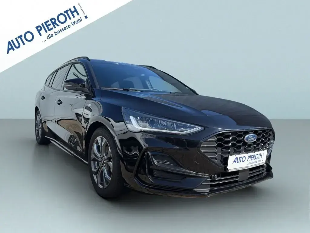 Gebraucht Ford Focus ST-Line X 155 PS (114 kW) 2024 Agate black metallic Kombi