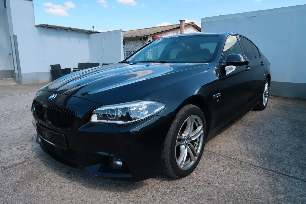 Gebraucht BMW 535 M Sport 313 PS (230 kW) 2013 Blau Limousine