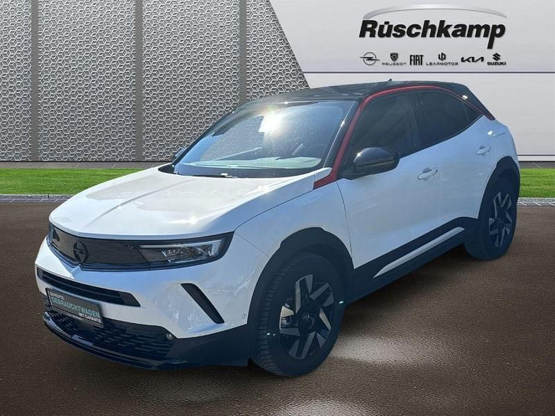 Weiss Gebraucht 2022 Opel Mokka-e GS Line SUV | 19.980 € (Fairer Preis) - Bild 1/4