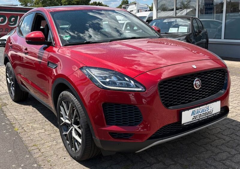 Rot Gebraucht 2018 Jaguar E-Pace S SUV | 21.990 € (Fairer Preis) - Bild 1/4