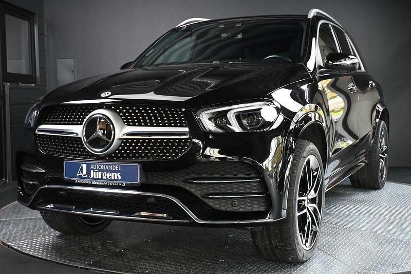 Schwarz Gebraucht 2020 Mercedes GLE400 AMG SUV | 58.990 € (Guter Preis) - Bild 1/4