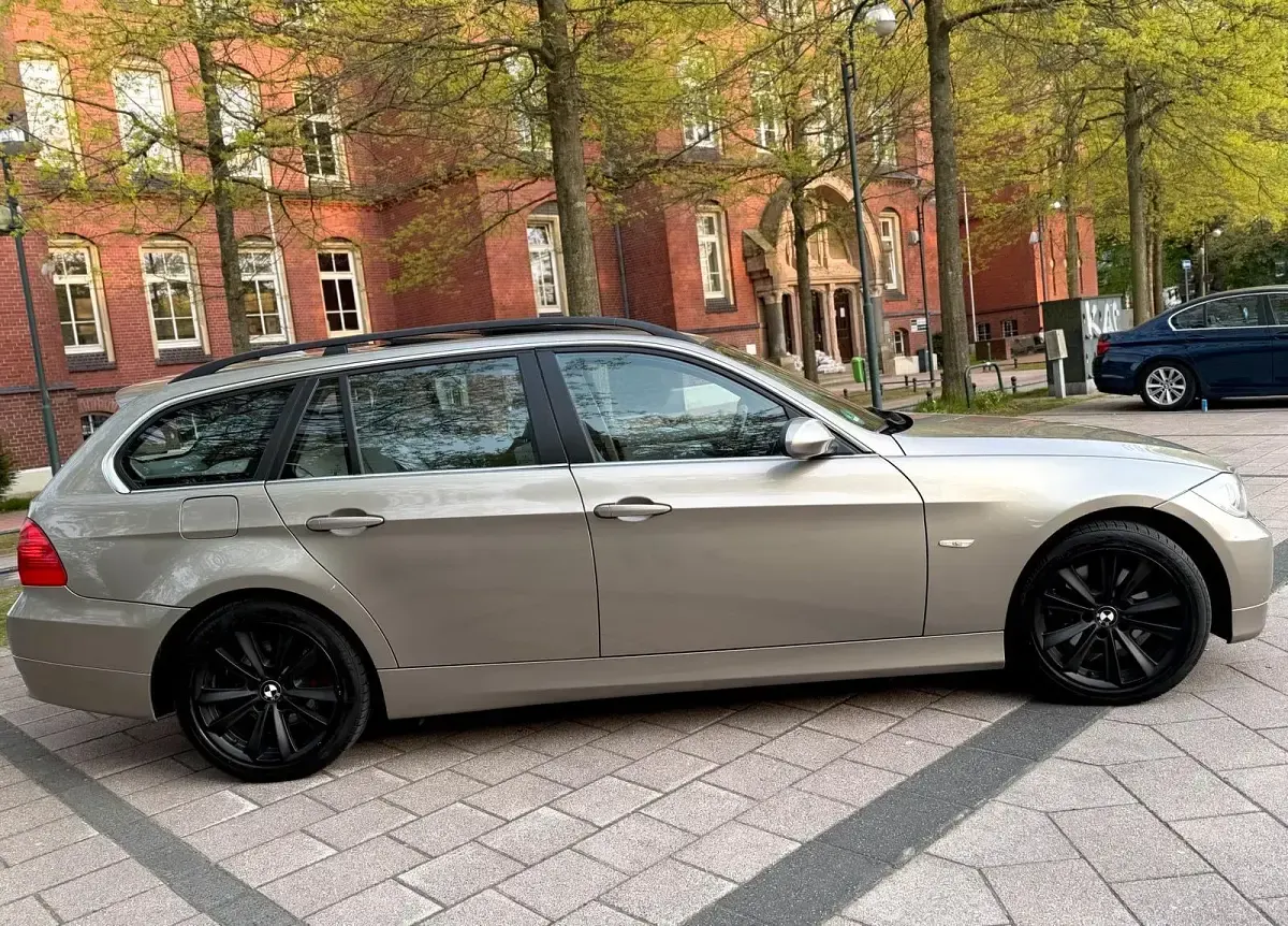 Używany BMW 330 2008 Brązowy Kombi