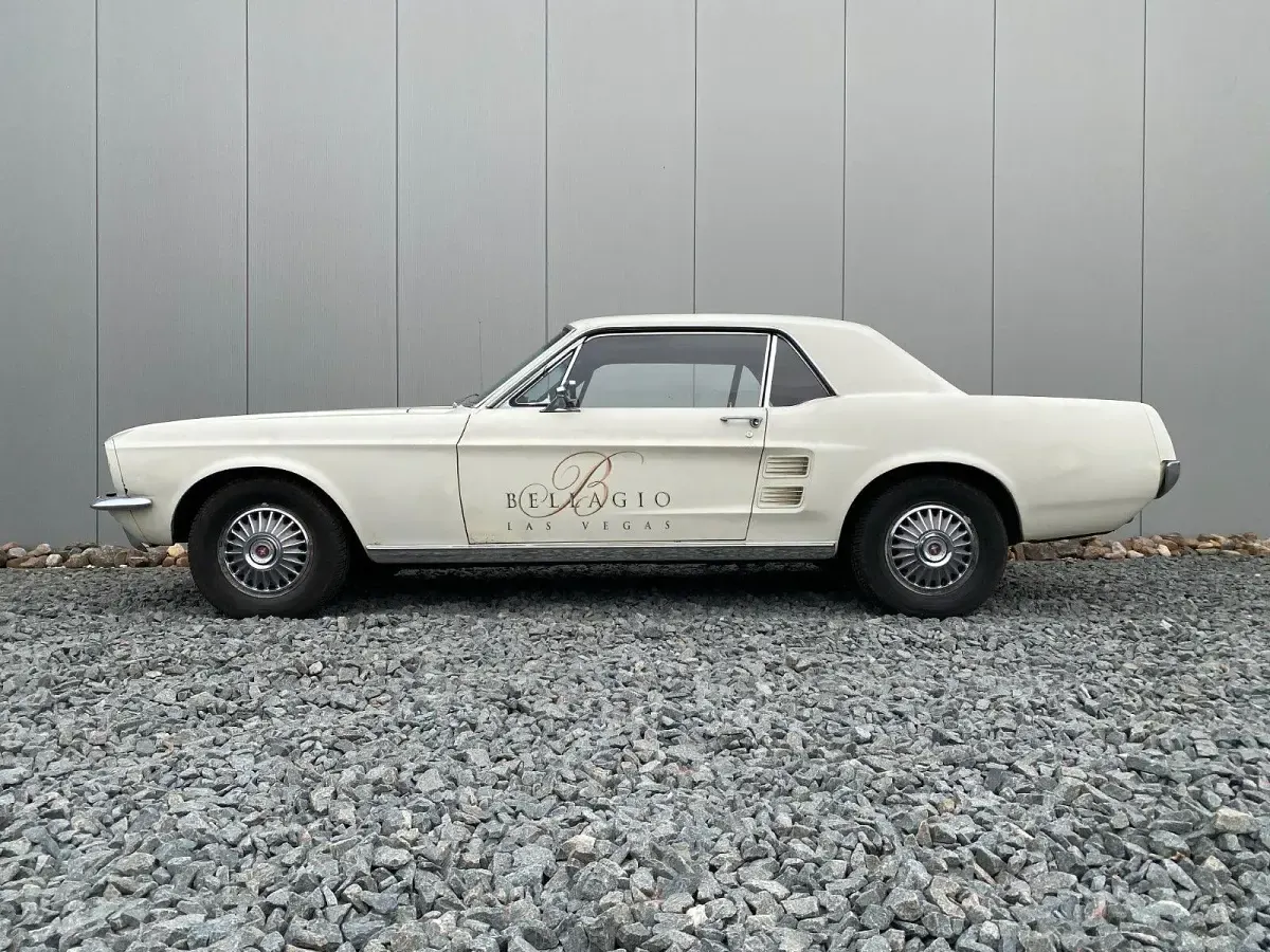 Gebraucht Ford Mustang 122 PS (89 kW) 1967 Weiß Coupé