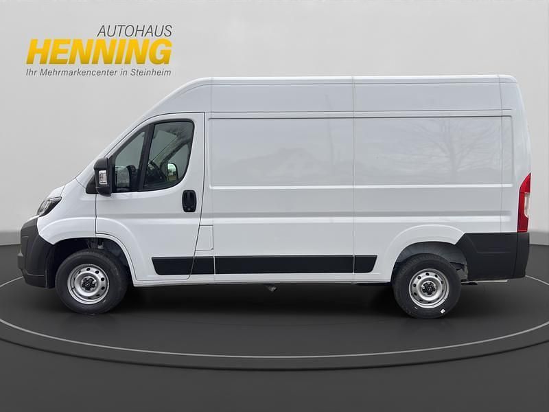 Neu Opel Movano 103 PS (75 kW) 2025 Weiß Van
