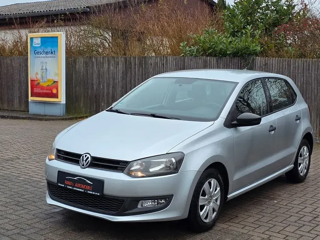 Używany VW Polo Trendline 60 KM (44 kW) 2012 Srebrny Hatchback