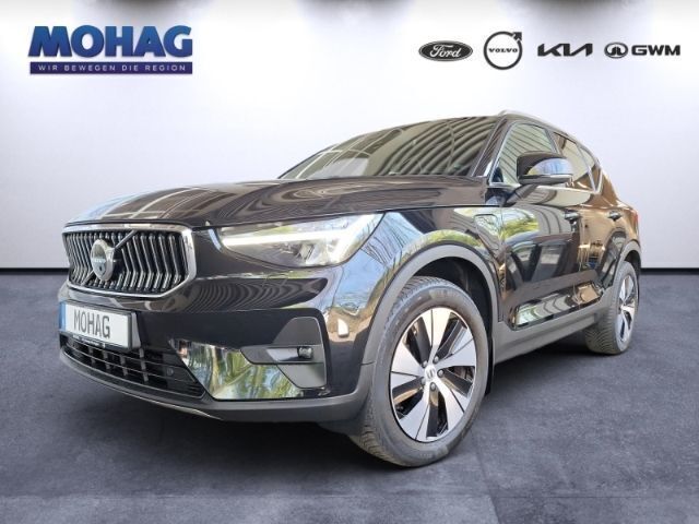 Schwarz Gebraucht 2022 Volvo XC40 Plus SUV | 30.390 € (Superpreis) - Bild 1/4