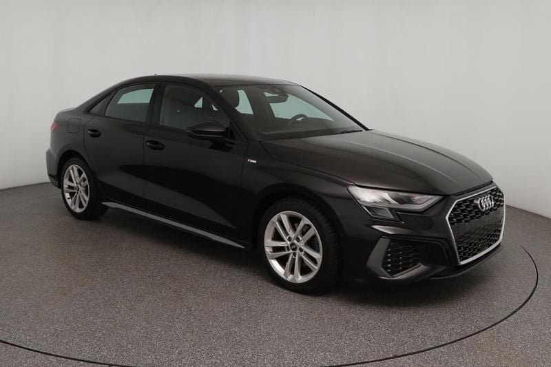 Gebraucht Audi A3 S-Line 150 PS (110 kW) 2023 Schwarz Limousine