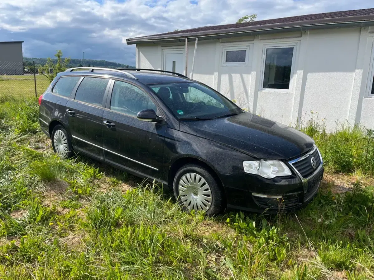 Gebraucht VW Passat Trendline 140 PS (102 kW) 2007 Schwarz Kombi