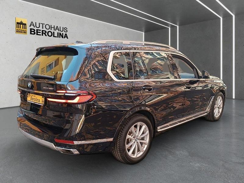 Gebraucht BMW X7 381 PS (280 kW) 2022 Black sapphire metallic SUV