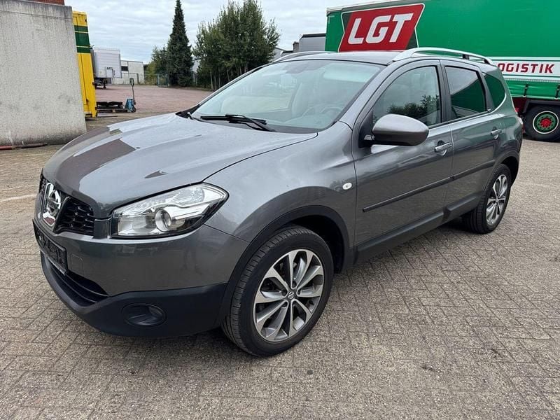 Grau Gebraucht 2012 Nissan Qashqai +2 I-Way SUV | 4.900 € (Superpreis) - Bild 1/4