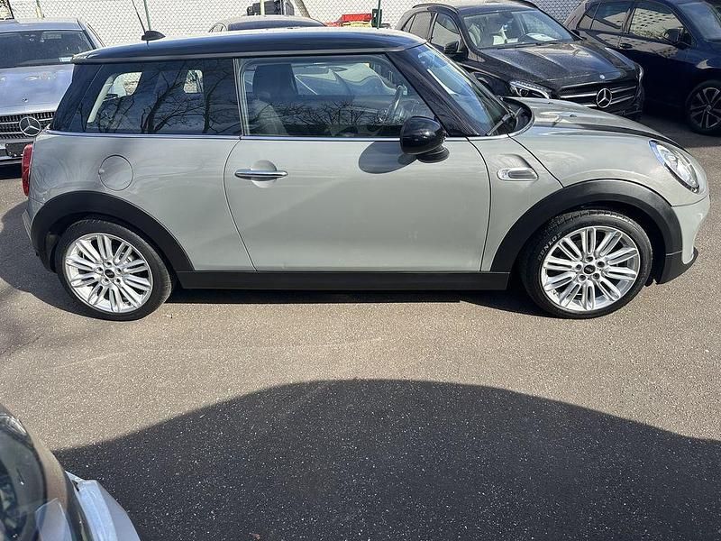 Gebraucht Mini Cooper D 116 PS (85 kW) 2017 Grau Kleinwagen