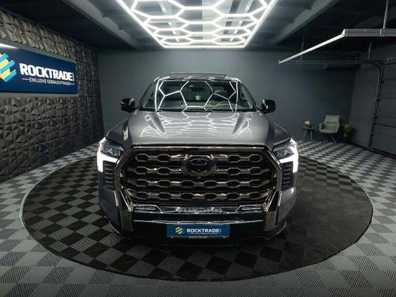 Gebraucht Toyota Tundra Platinum 394 PS (289 kW) 2023 Grau Abholung