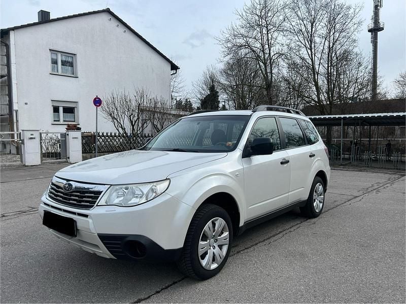 Gebraucht Subaru Forester 150 PS (110 kW) 2011 Weiß SUV