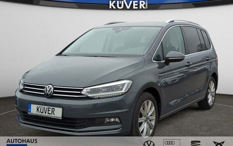 Grau Gebraucht 2024 VW Touran Highline Van / Kleinbus | 35.850 € (Fairer Preis) - Bild 1/4