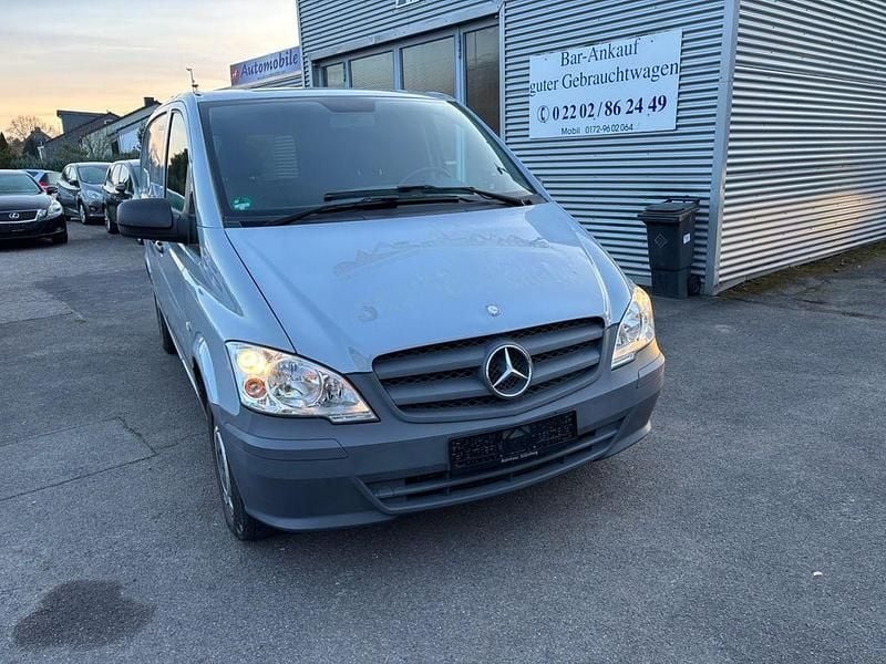 Gebraucht Mercedes Vito 136 PS (100 kW) 2014 Grau Van
