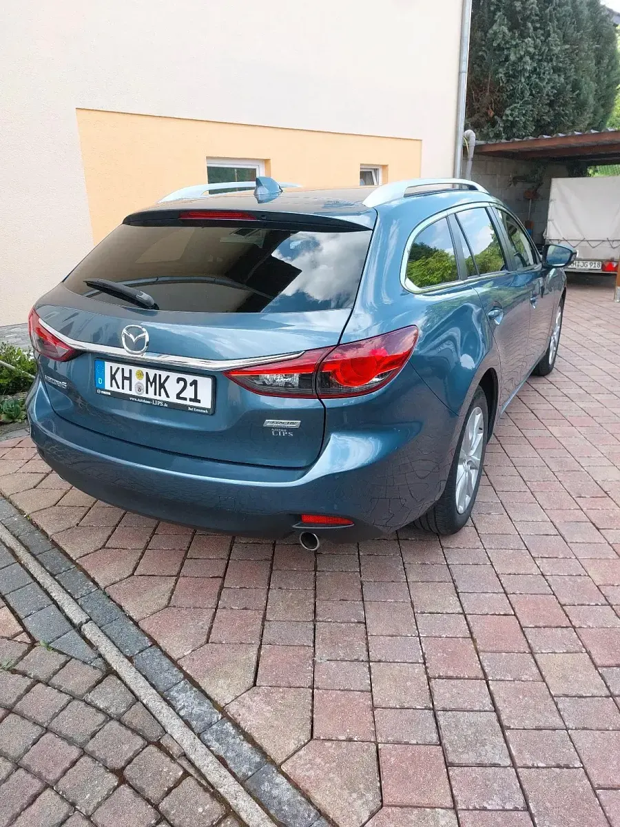 Używany Mazda 6 150 KM (110 kW) 2013 Niebieski Kombi