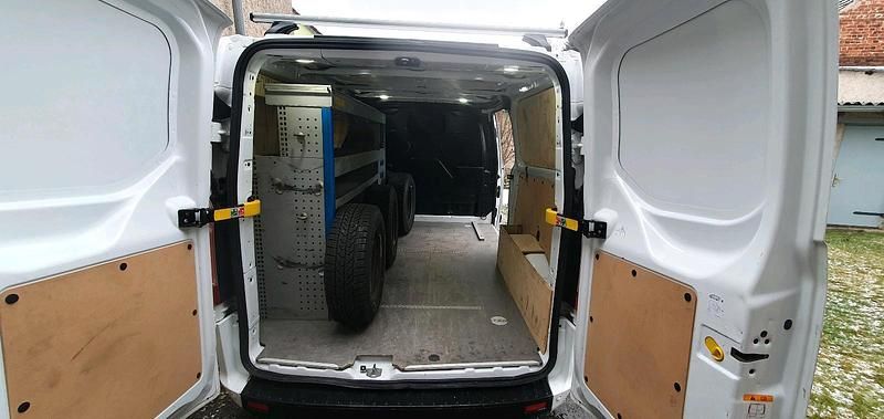 Gebraucht Ford Transit Custom 2020 Weiß Van / Kleinbus
