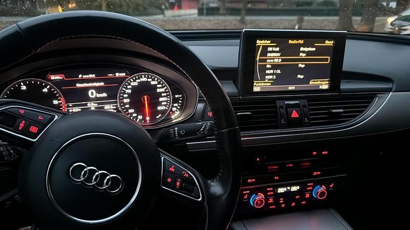 Braun Gebraucht 2012 Audi A6 Kombi | 8.500 € (Superpreis) - Bild 1/4