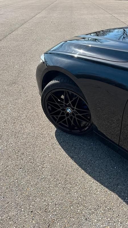 Gebraucht BMW 320 190 PS (139 kW) 2018 Schwarz Limousine