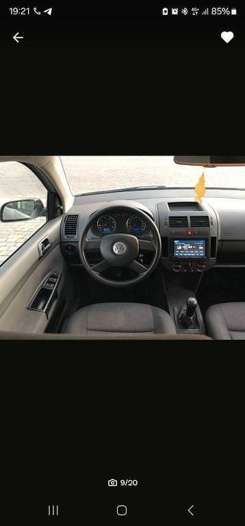 Gebraucht VW Polo Basis 54 PS (39 kW) 2004 Silber Kleinwagen