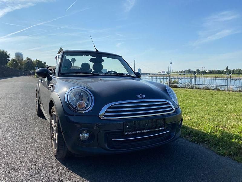 Grau Gebraucht 2014 Mini Cooper Cabriolet Cabrio | 8.900 € (Fairer Preis) - Bild 1/4