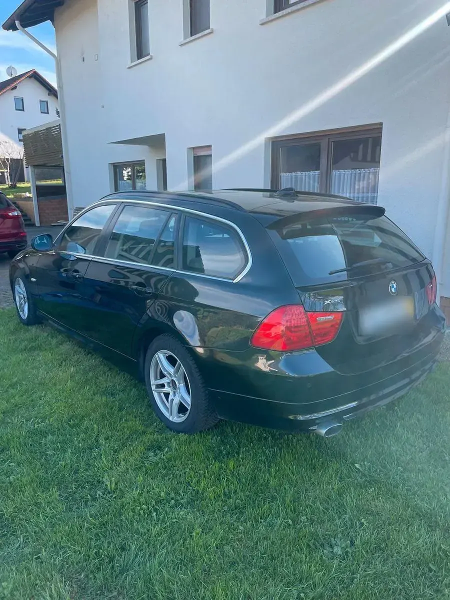 Usata BMW 320 184 CV (135 kW) 2012 Nero Station wagon