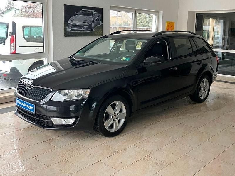 Schwarz Gebraucht 2014 Skoda Octavia Ambition Kombi | 6.190 € (Superpreis) - Bild 1/4