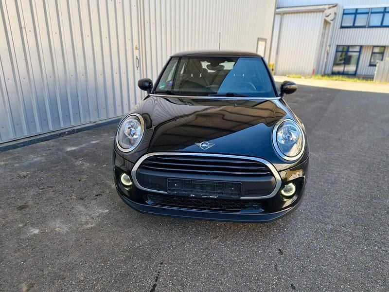 Usado Mini ONE 102 HP (75 kW) 2020 Preto Citadino