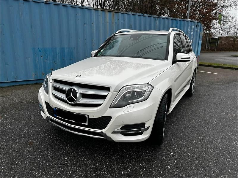 Gebraucht Mercedes GLK350 265 PS (194 kW) 2013 Weiß SUV