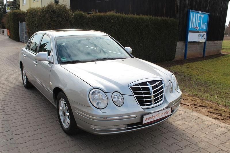 Gebraucht Kia Opirus 203 PS (149 kW) 2006 Silber Limousine