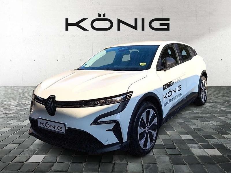 Second-hand Renault Megane E-Tech Evolution 55 kW (75 CP) 2023 Alb Berlinǎ