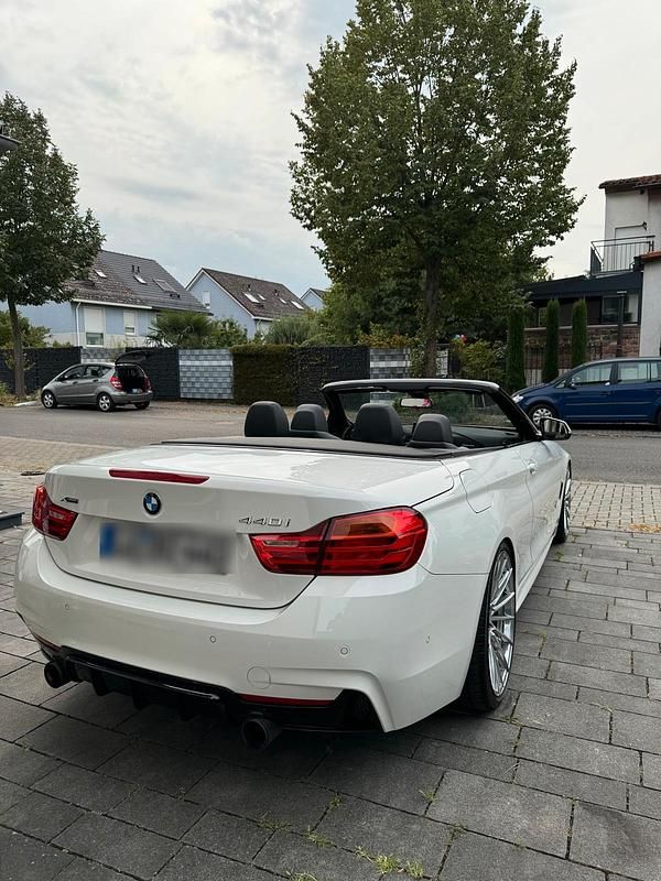 Weiß Gebraucht 2016 BMW 440 M Sport Cabrio | 36.000 € - Bild 1/4