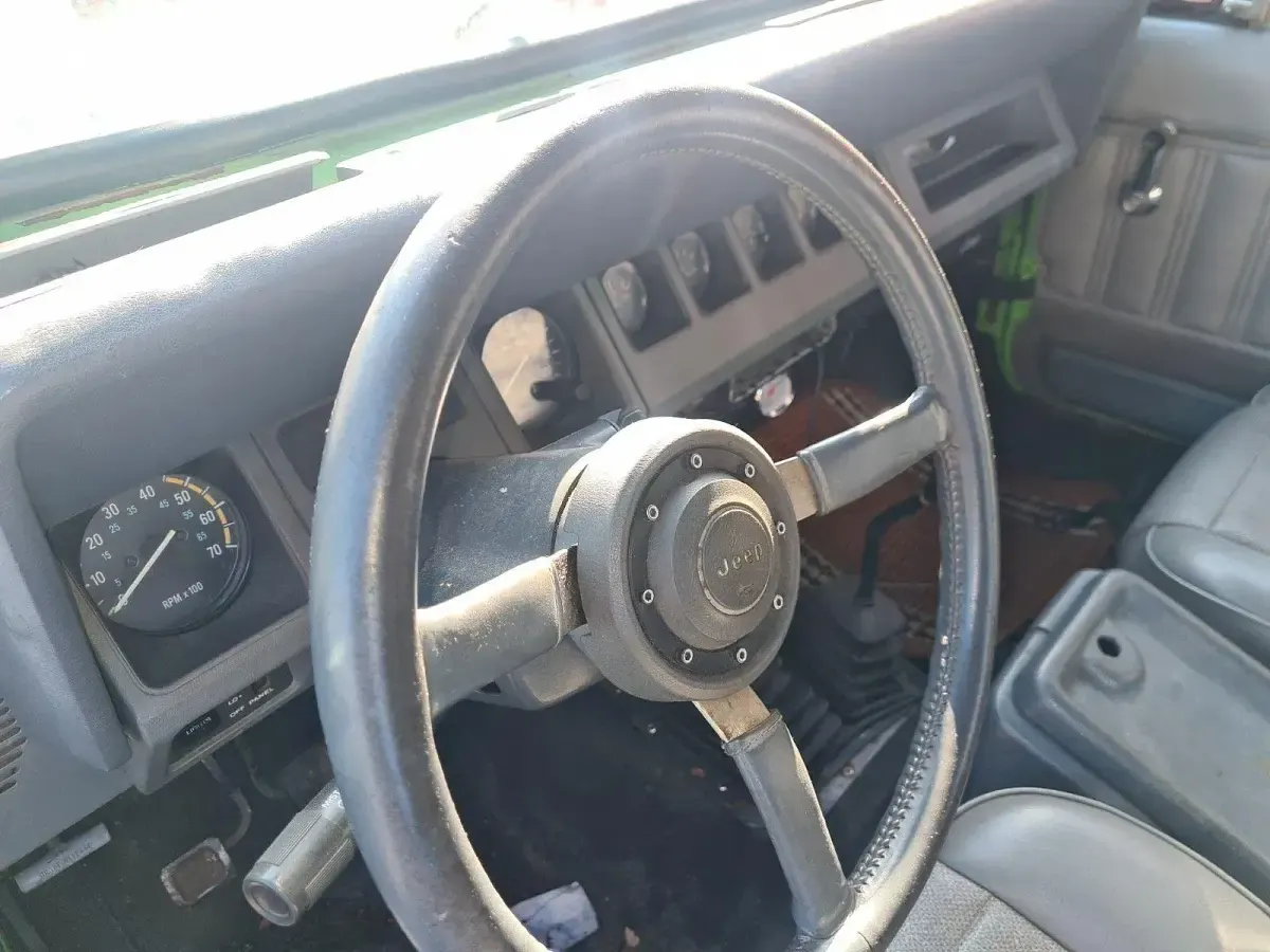 Gebraucht Jeep Wrangler 204 PS (150 kW) 1988 Grün SUV