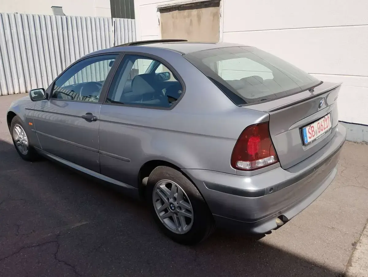 Gebraucht BMW 318 Compact 116 PS (85 kW) 2004 Silber Kleinwagen