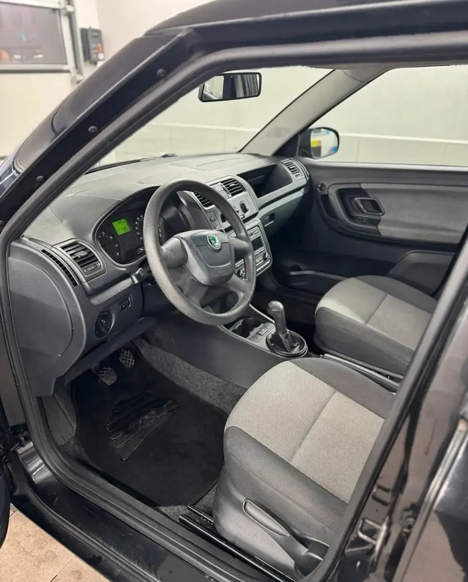 Brugt Skoda Fabia 60 HK (44 kW) 2011 Sort Hatchback