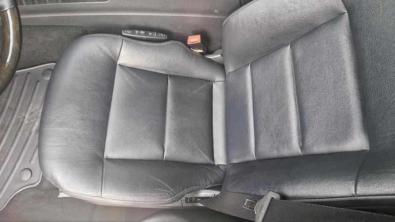 Gebraucht Mercedes E500 387 PS (284 kW) 2010 Schwarz Limousine