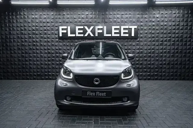 Gebraucht Smart ForTwo Cabrio Passion 90 PS (66 kW) 2018 Schwarz Cabrio