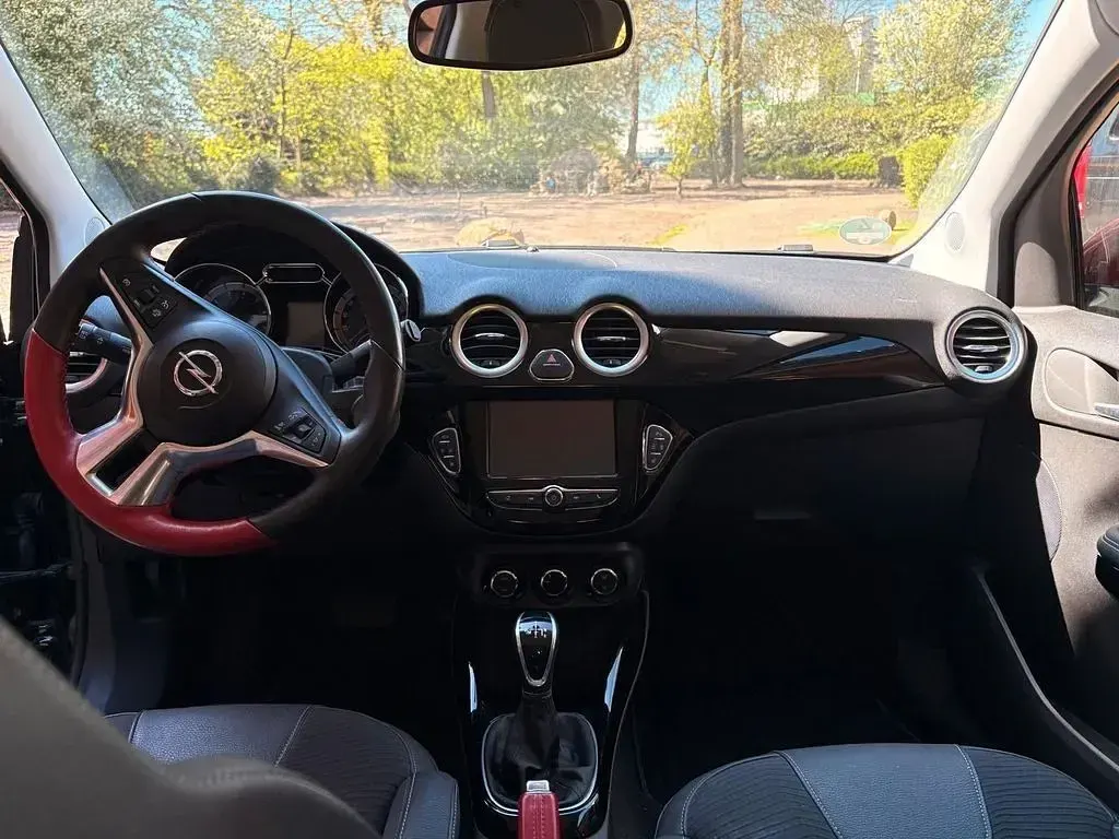 Używany Opel Adam S 87 KM (63 kW) 2018 Czarny Hatchback