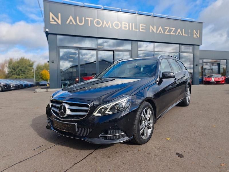 Schwarz Gebraucht 2013 Mercedes E250 Limousine | 12.999 € (Guter Preis) - Bild 1/4