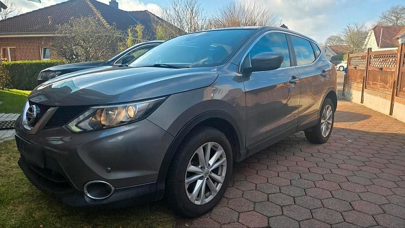 Gebraucht Nissan Qashqai 131 PS (96 kW) 2017 Grau SUV
