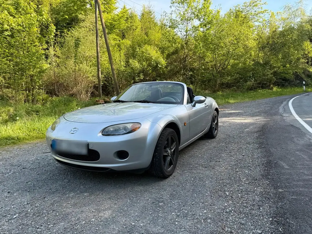 Używany Mazda MX5 126 KM (92 kW) 2006 Srebrny Kabriolet