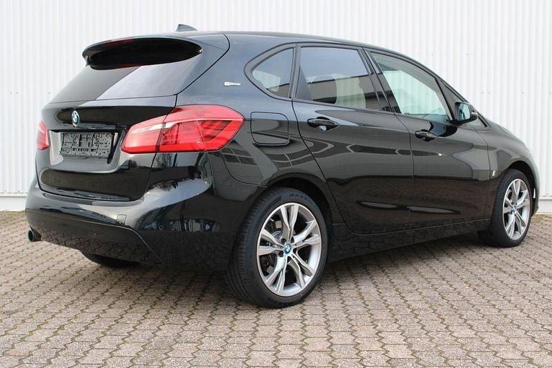 Gebraucht BMW 225 Advantage 136 PS (100 kW) 2017 Schwarz Kombi