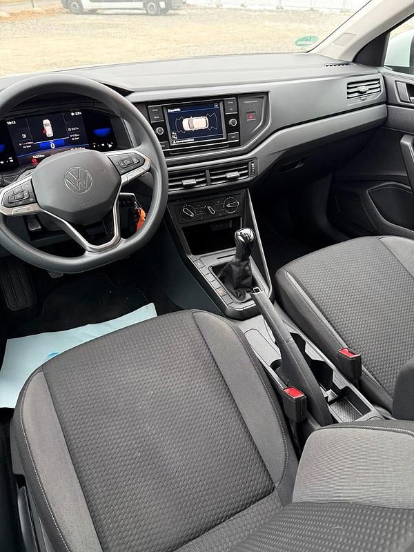 Gebraucht VW Taigo Basis 95 PS (69 kW) 2022 Weiß SUV