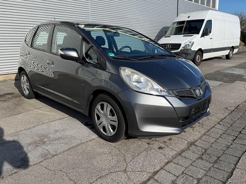 Gebraucht Honda Jazz 99 PS (72 kW) 2011 Grau Kleinwagen