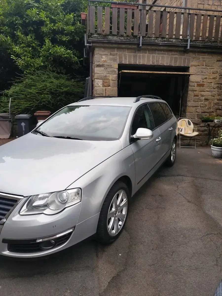 Gebraucht VW Passat 102 PS (75 kW) 2007 Silber Kombi