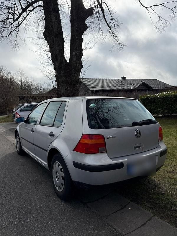Gebraucht VW Golf IV 75 PS (55 kW) 1999 Silber Kleinwagen