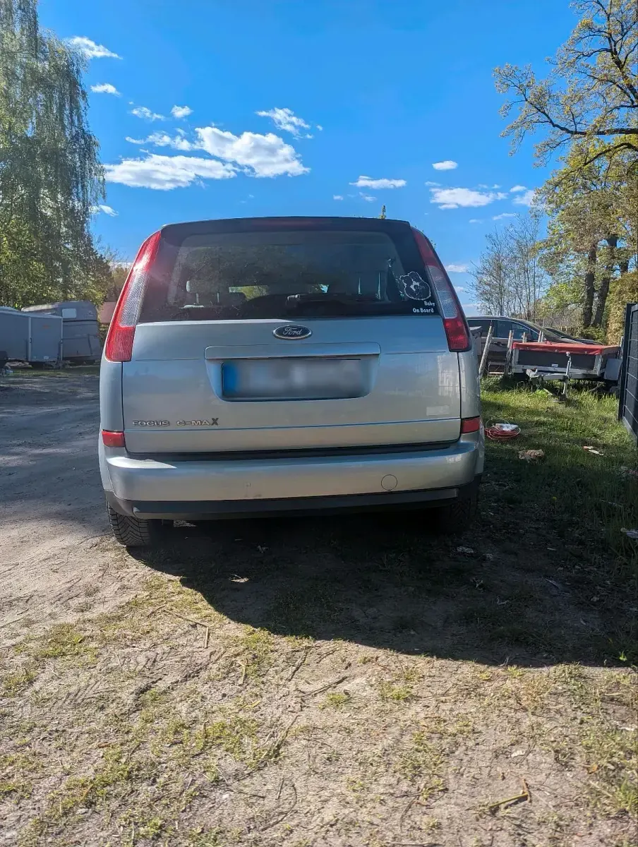 Gebraucht Ford Focus 101 PS (74 kW) 2004 Silber Kombi