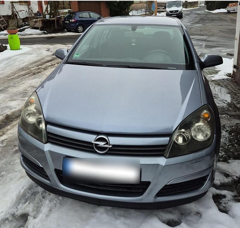 Gebraucht Opel Astra 105 PS (77 kW) 2005 Grau Limousine